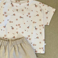 Oversized T-Shirt Floral Breeze