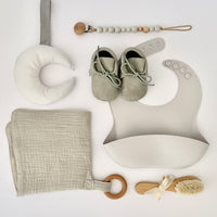 Handgefertigte Rassel Moon