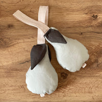 Handgefertigte Rassel Pearl