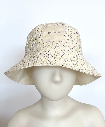 Bucket Hat - Vanilla Flowers  - wendbar
