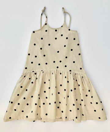 Pünktchen-Kleid