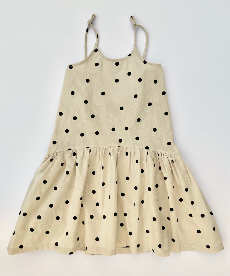 Pünktchen-Kleid