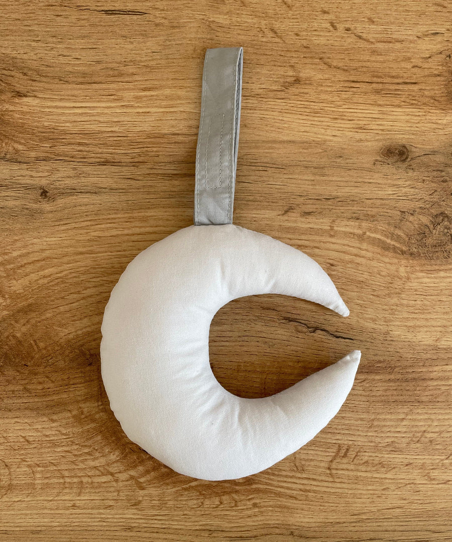 Handgefertigte Rassel Moon