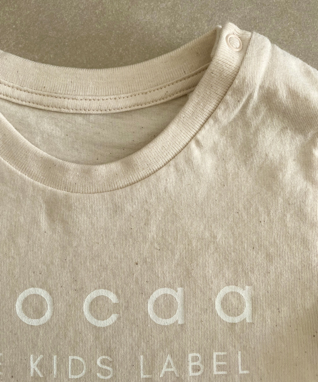 T-Shirt - mocaa